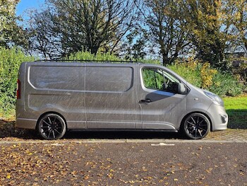 Used Vauxhall Vivaro 2016 for sale - 76535740: Photo