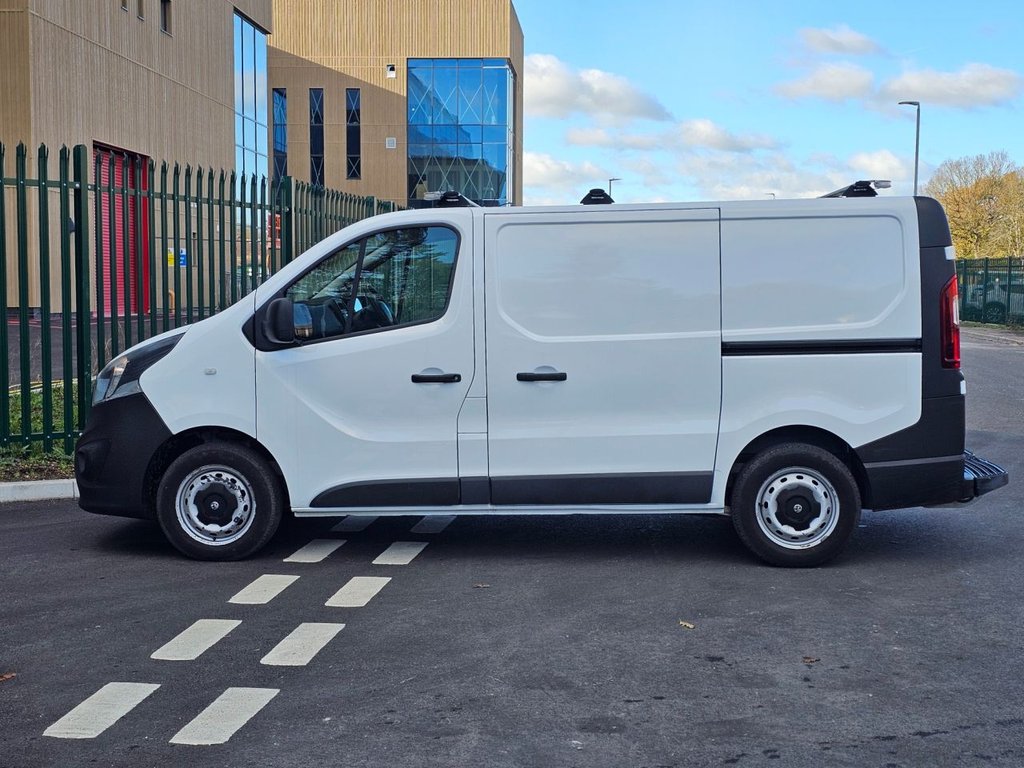 Used Vauxhall Vivaro 2015 for sale - 76665816: Photo 7