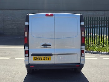 Used Vauxhall Vivaro 2018 for sale - 78930629: Photo