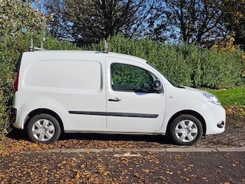 Used Renault Kangoo 2019 for sale - 76569782: Photo