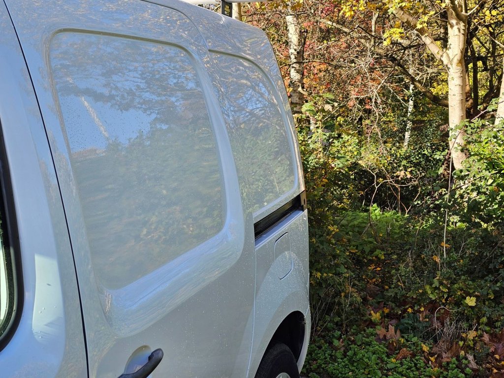 Used Renault Kangoo 2019 for sale - 76569782: Photo 40