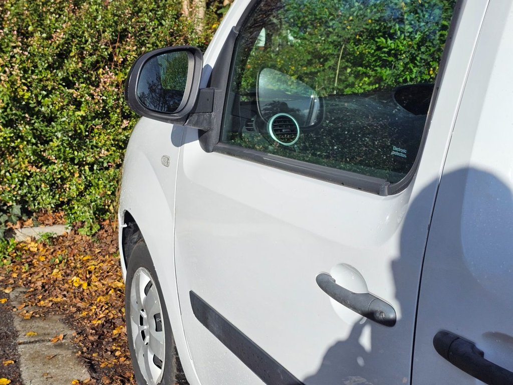 Used Renault Kangoo 2019 for sale - 76569782: Photo 41