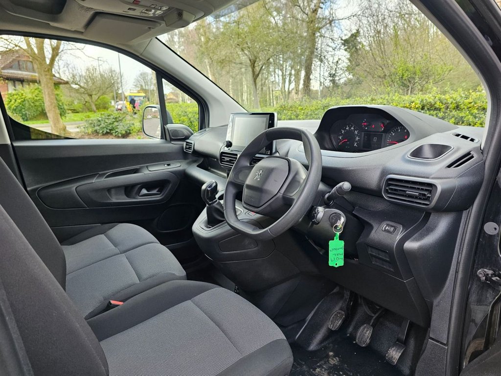 Vehicle 27