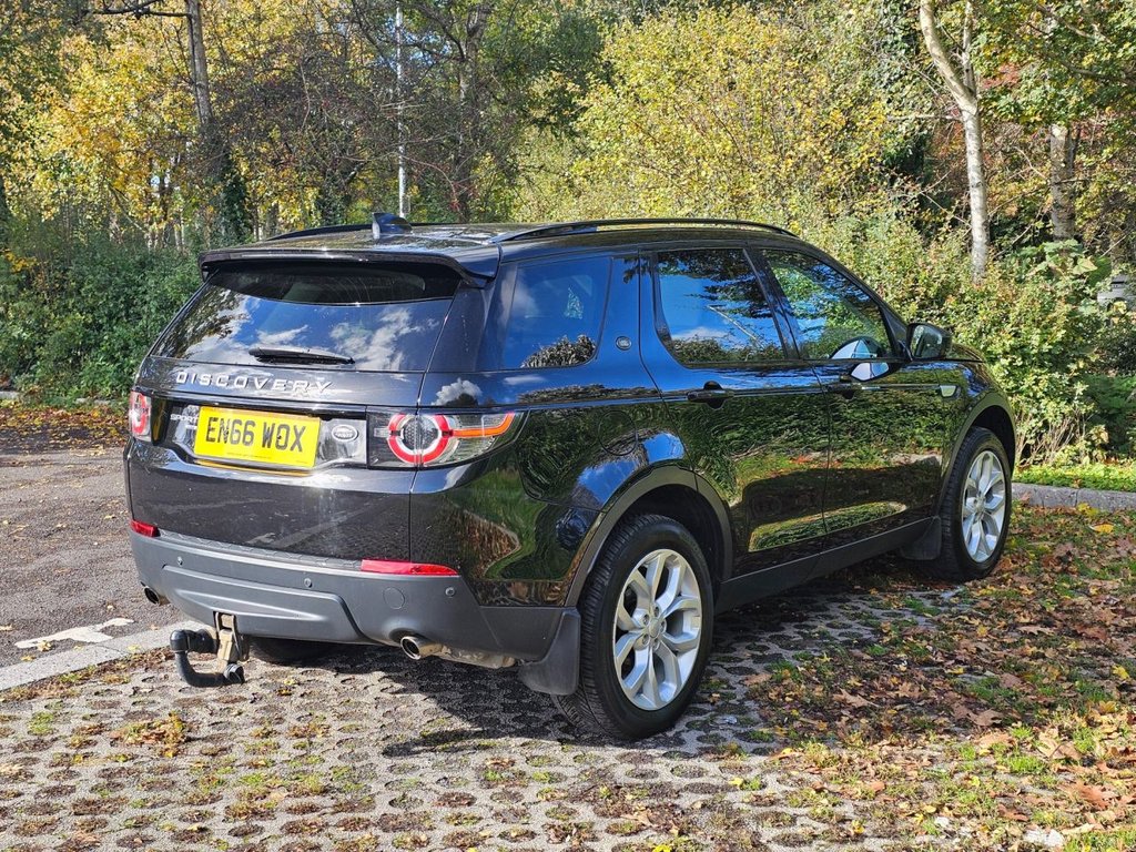 Used Land Rover Discovery Sport 2017 for sale - 76470303: Photo 3