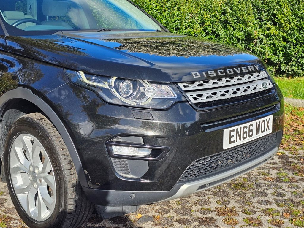 Used Land Rover Discovery Sport 2017 for sale - 76470303: Photo 41