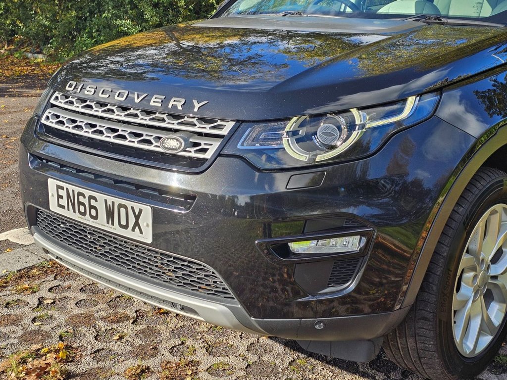 Used Land Rover Discovery Sport 2017 for sale - 76470303: Photo 45