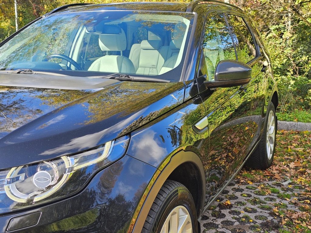 Used Land Rover Discovery Sport 2017 for sale - 76470303: Photo 47