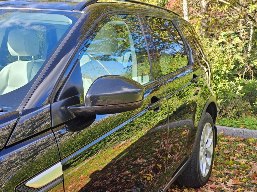 Used Land Rover Discovery Sport 2017 for sale - 76470303: Photo 48