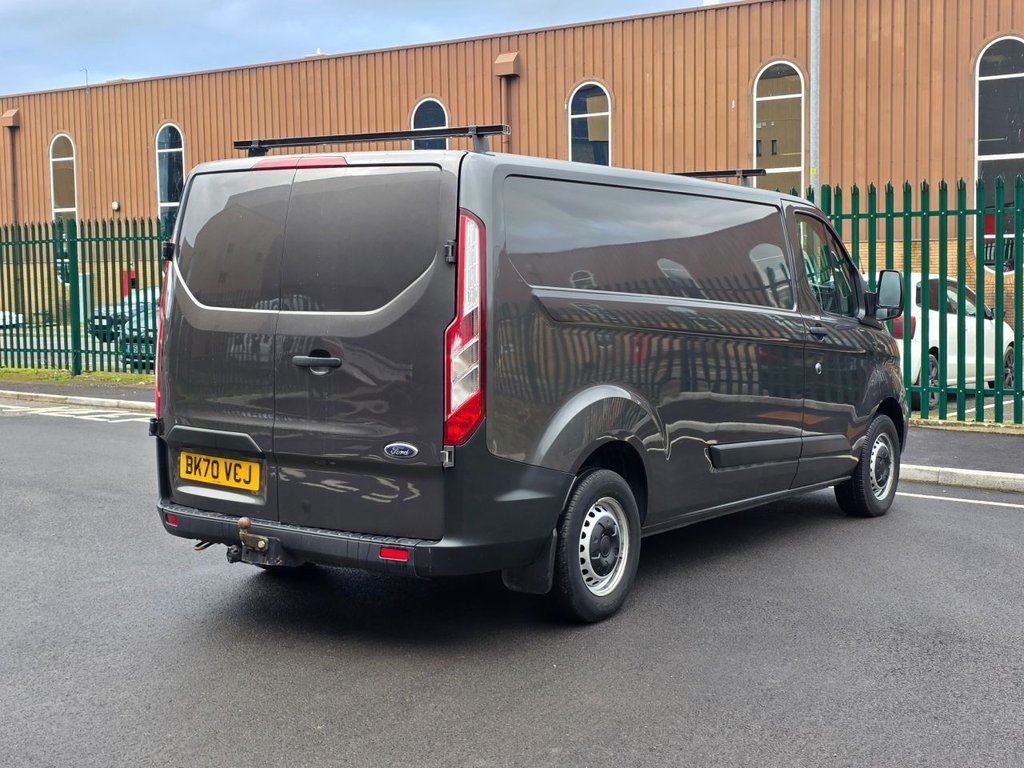 Used Ford Transit Custom 2021 for sale - 77593917: Photo 3