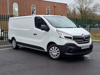 Renault Trafic feature image