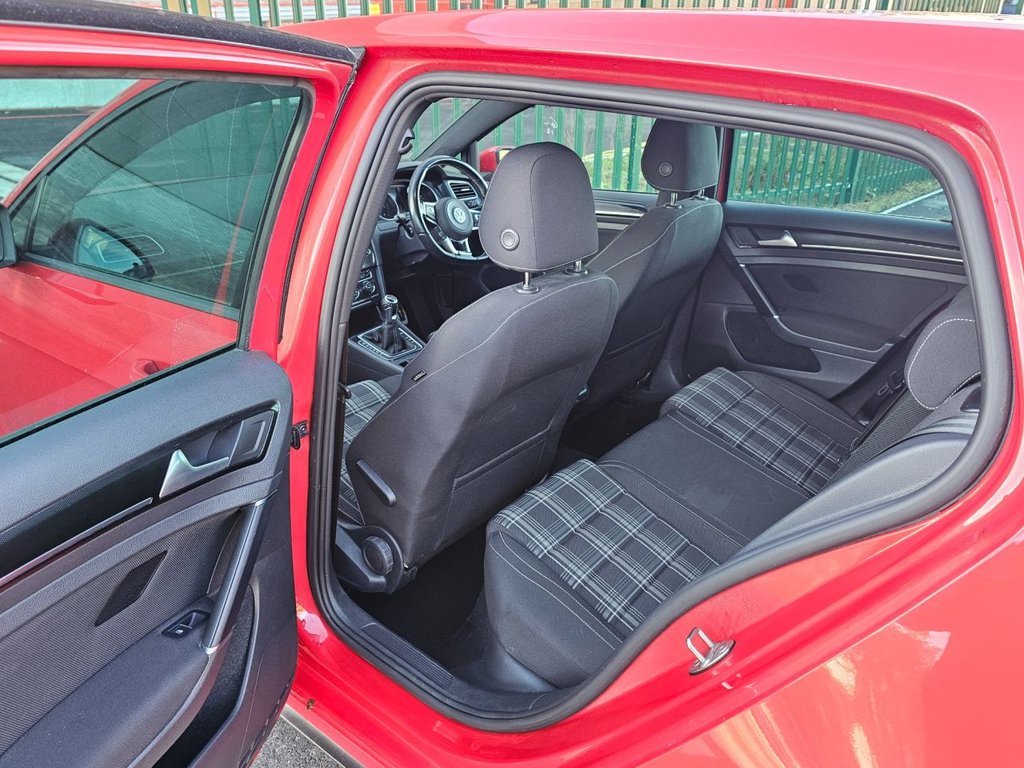 Used Volkswagen Golf 2015 for sale - 76655345: Photo 18