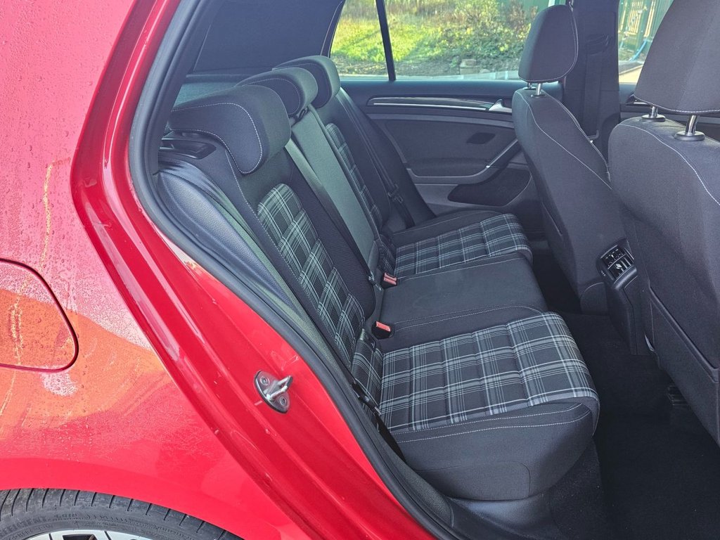 Used Volkswagen Golf 2015 for sale - 76655345: Photo 21