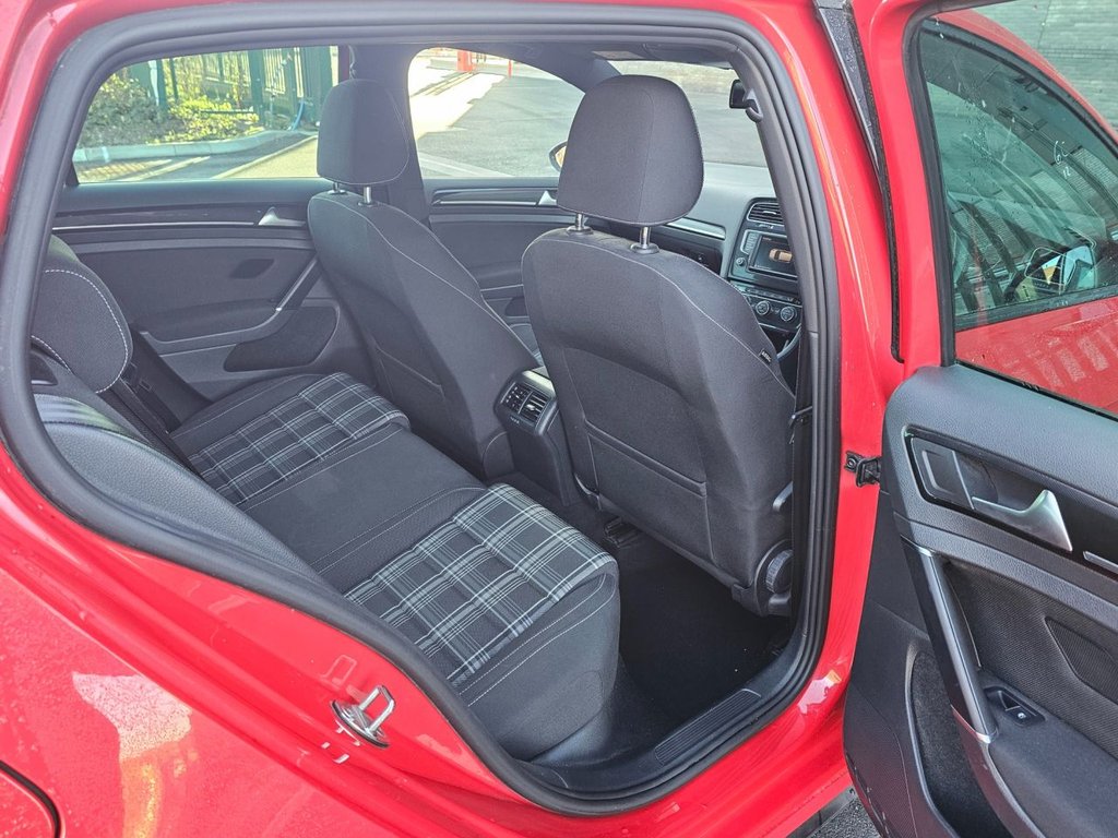 Used Volkswagen Golf 2015 for sale - 76655345: Photo 22
