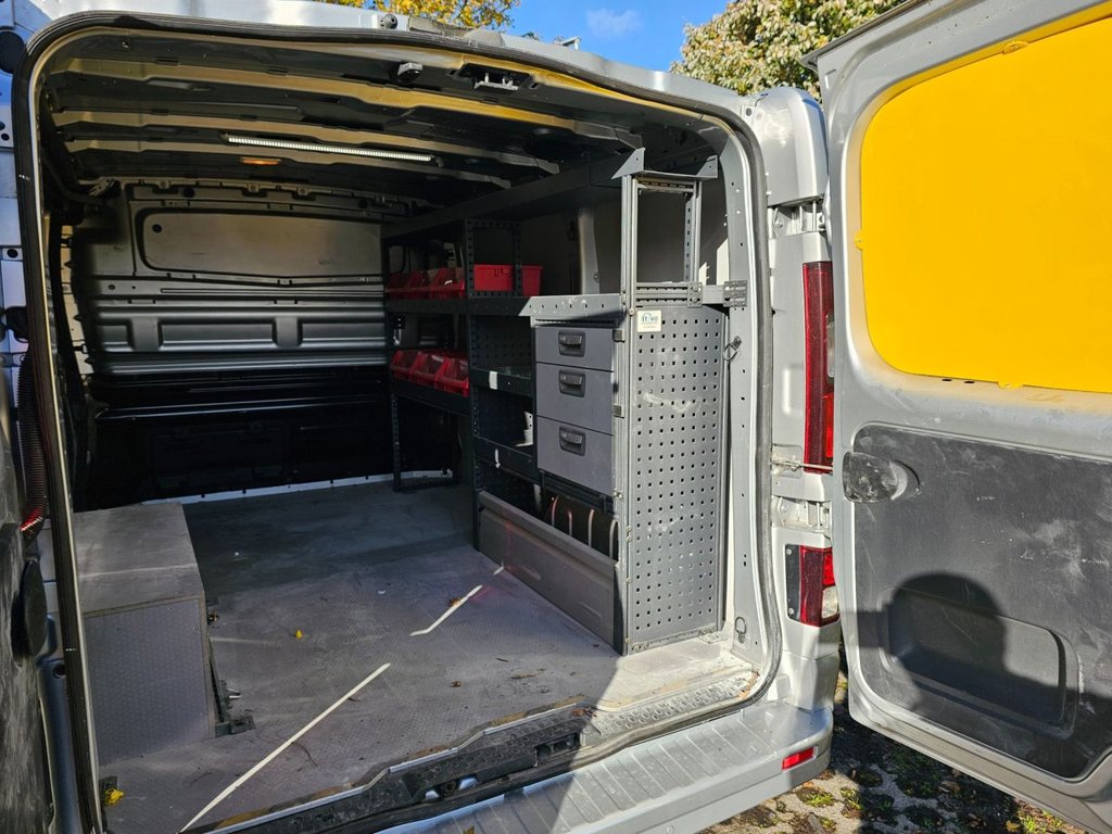 Used Vauxhall Vivaro 2017 for sale - 77966641: Photo 19