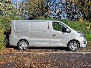 Used Vauxhall Vivaro 2017 for sale - 77966641: Photo