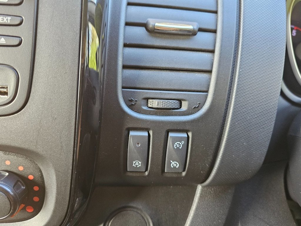 Used Vauxhall Vivaro 2017 for sale - 77966641: Photo 30