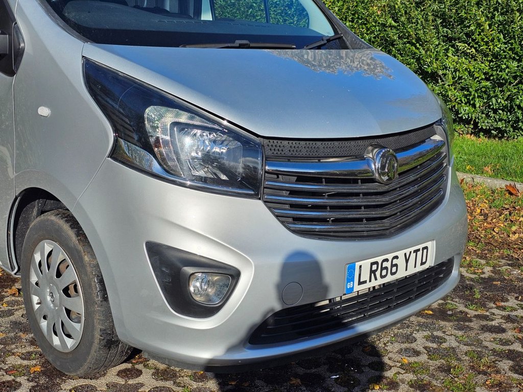 Used Vauxhall Vivaro 2017 for sale - 77966641: Photo 41