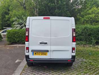 Used Renault Trafic 2017 for sale - 74696476: Photo