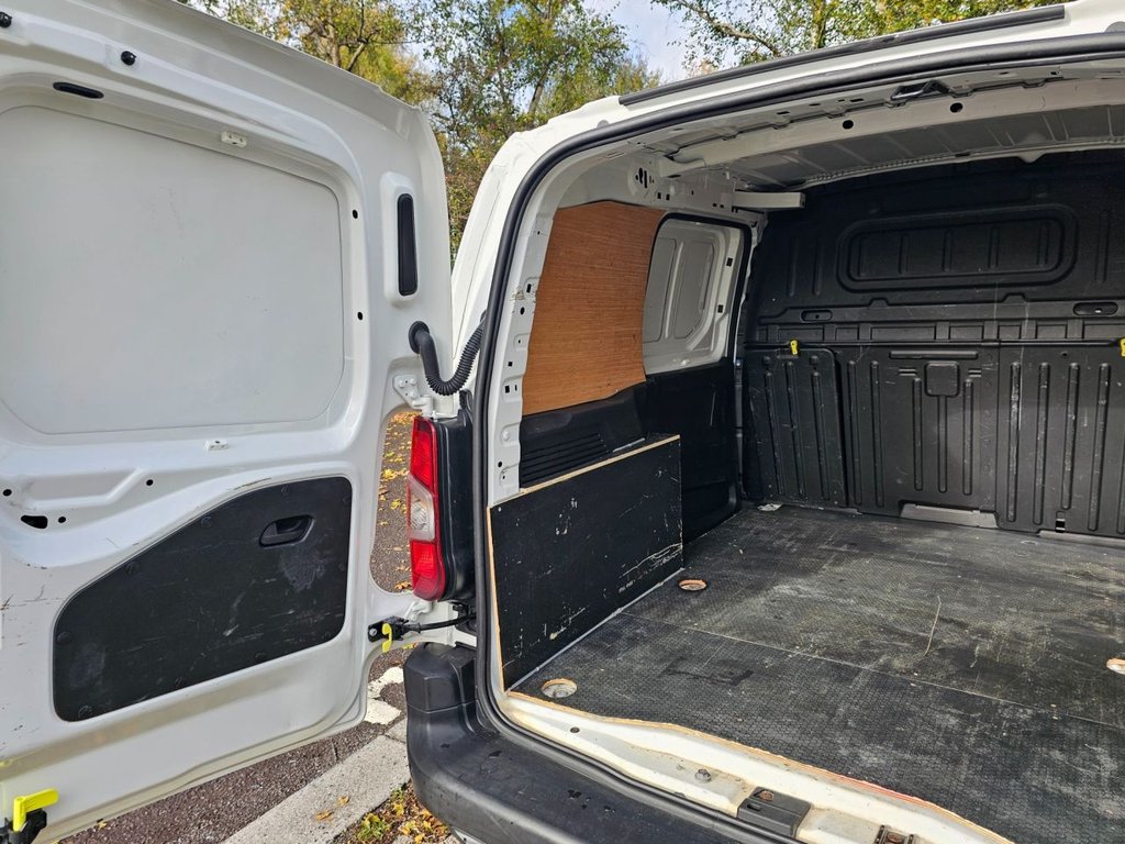 Used Citroen Berlingo 2020 for sale - 76469726: Photo 17