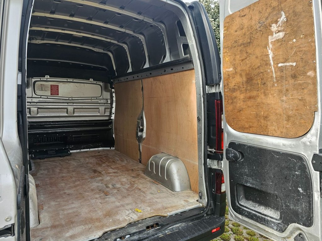 Used Vauxhall Vivaro 2018 for sale - 76470057: Photo 17