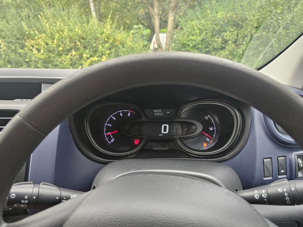 Used Vauxhall Vivaro 2018 for sale - 76470057: Photo 21