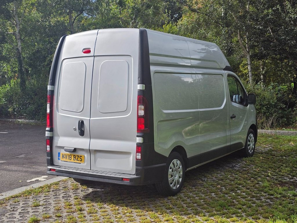 Used Vauxhall Vivaro 2018 for sale - 76470057: Photo 3