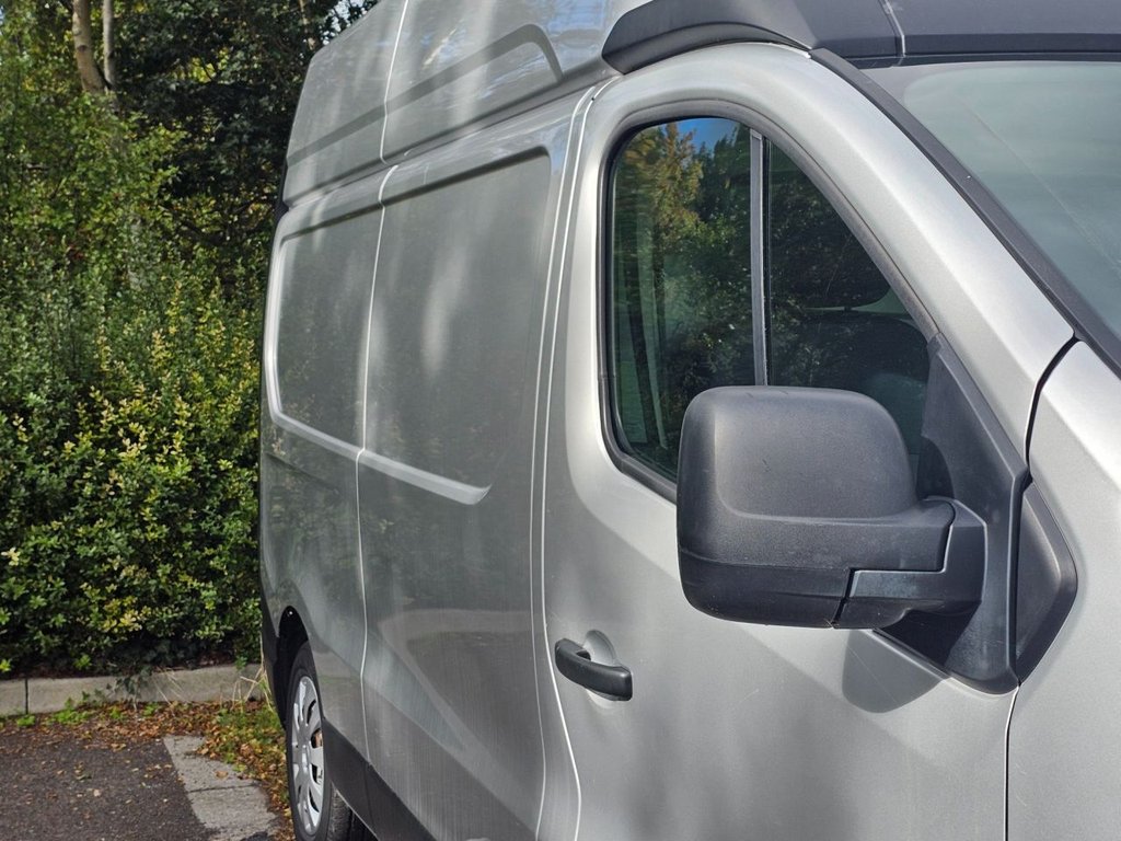 Used Vauxhall Vivaro 2018 for sale - 76470057: Photo 30