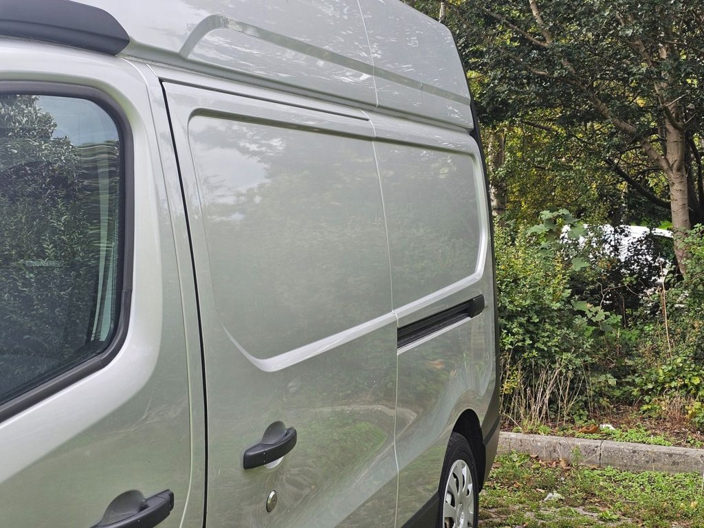 Used Vauxhall Vivaro 2018 for sale - 76470057: Photo 40