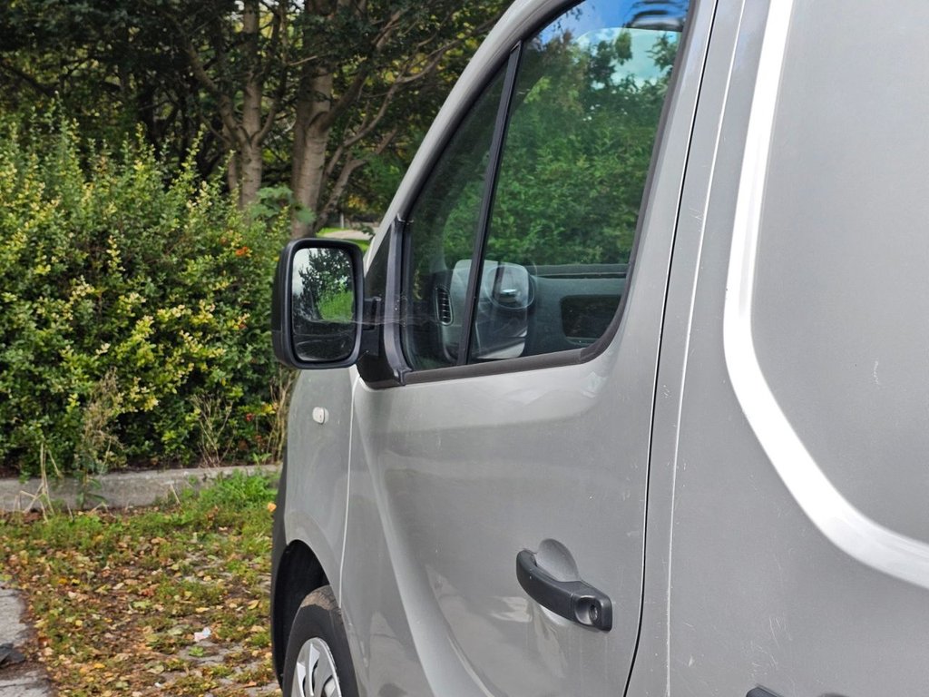 Used Vauxhall Vivaro 2018 for sale - 76470057: Photo 42