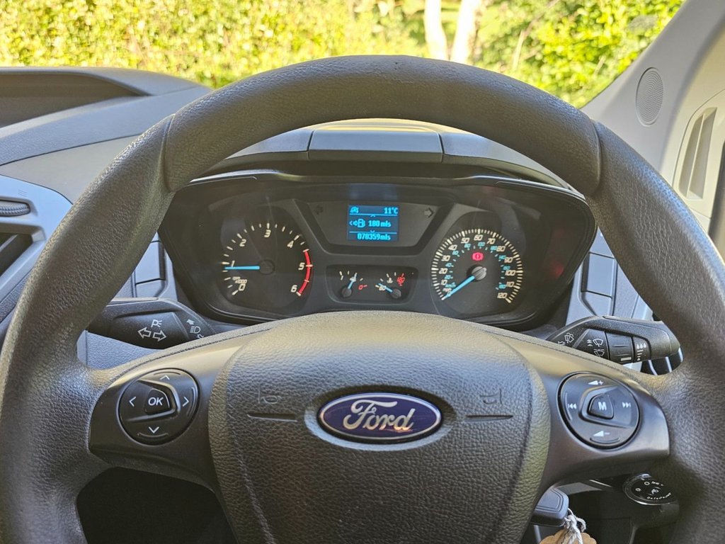 Used Ford Transit Custom 2017 for sale - 76469729: Photo 17