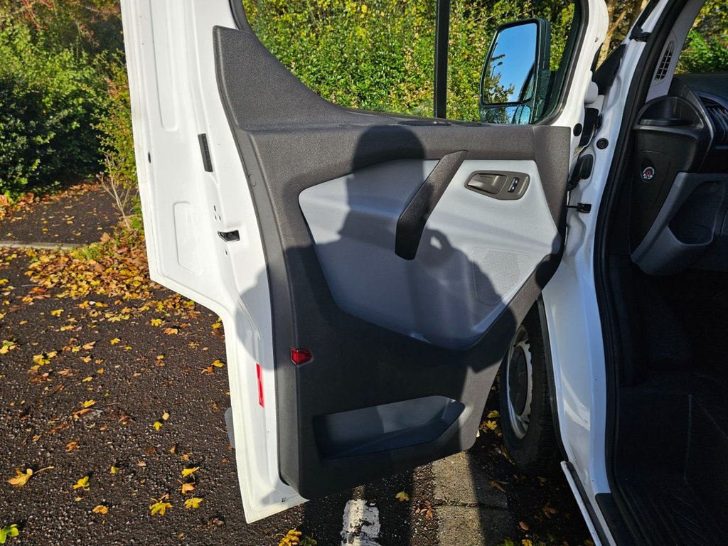 Used Ford Transit Custom 2017 for sale - 76469729: Photo 31