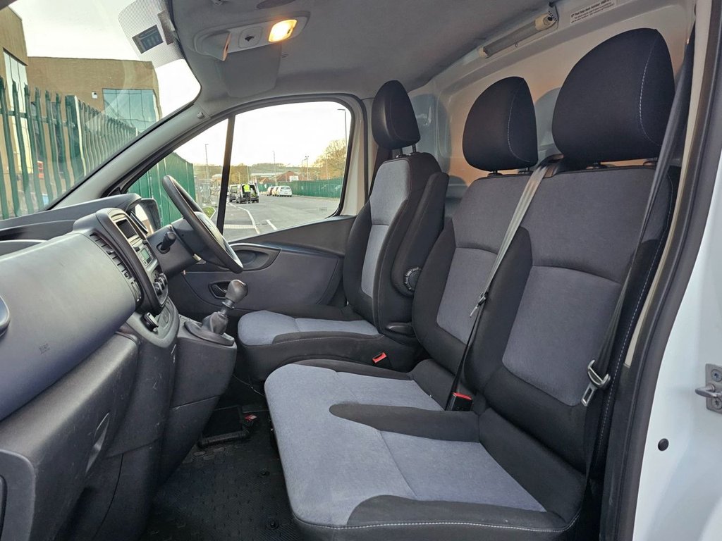 Used Vauxhall Vivaro 2016 for sale - 76665675: Photo 13