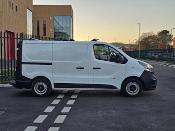 Used Vauxhall Vivaro 2016 for sale - 76665675: Photo
