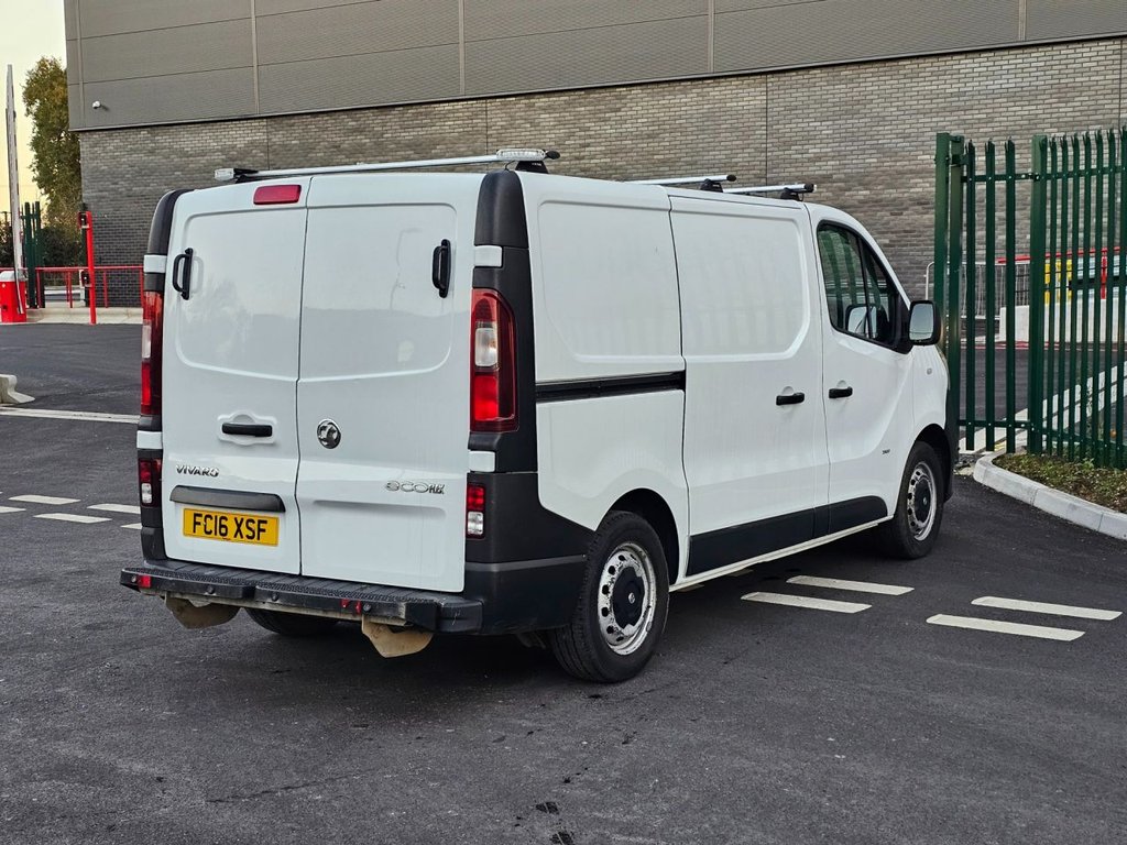 Used Vauxhall Vivaro 2016 for sale - 76665675: Photo 3