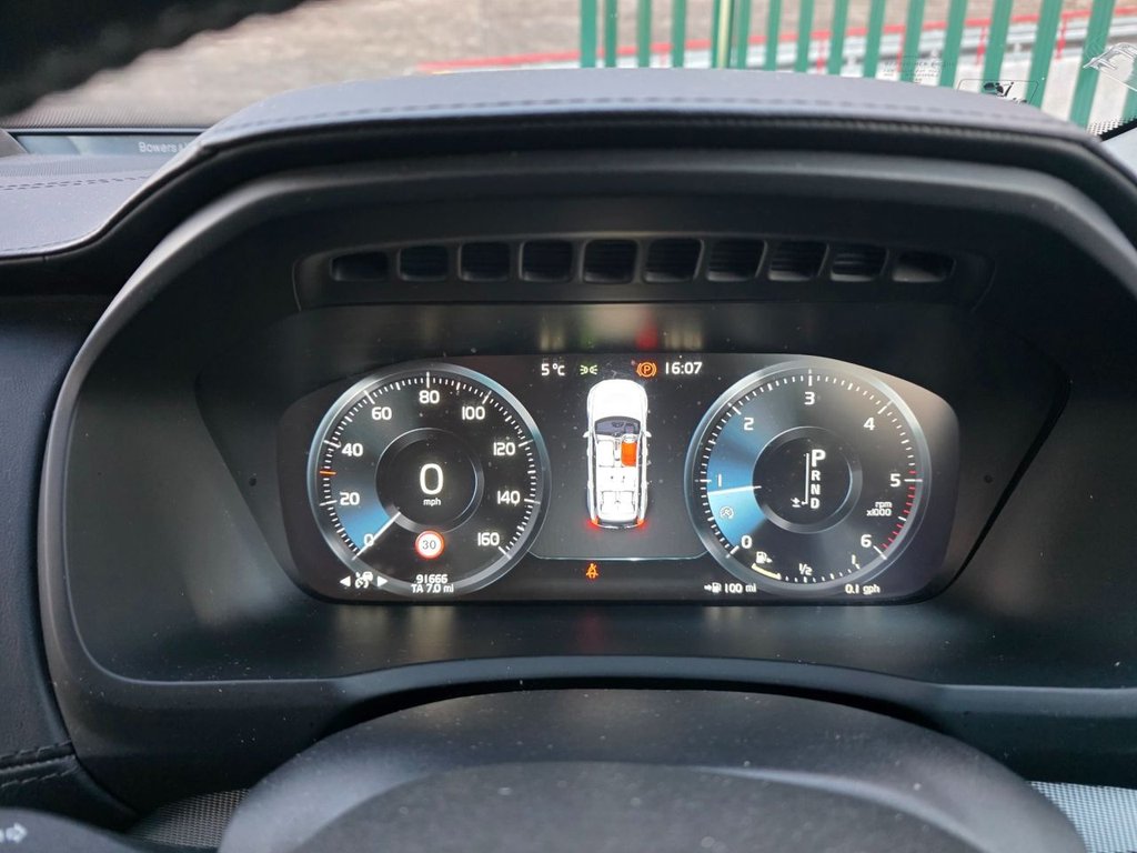 Used Volvo XC90 2015 for sale - 77161542: Photo 16