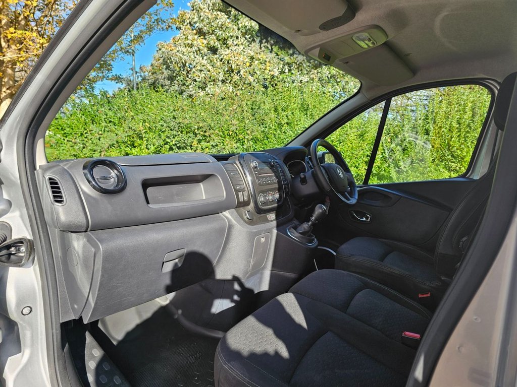 Used Vauxhall Vivaro 2017 for sale - 76470053: Photo 11