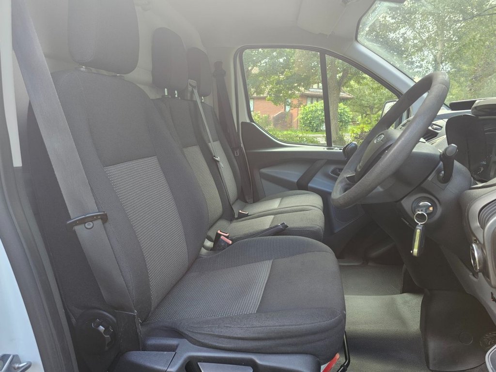 Used Ford Transit Custom 2015 for sale - 76470052: Photo 10