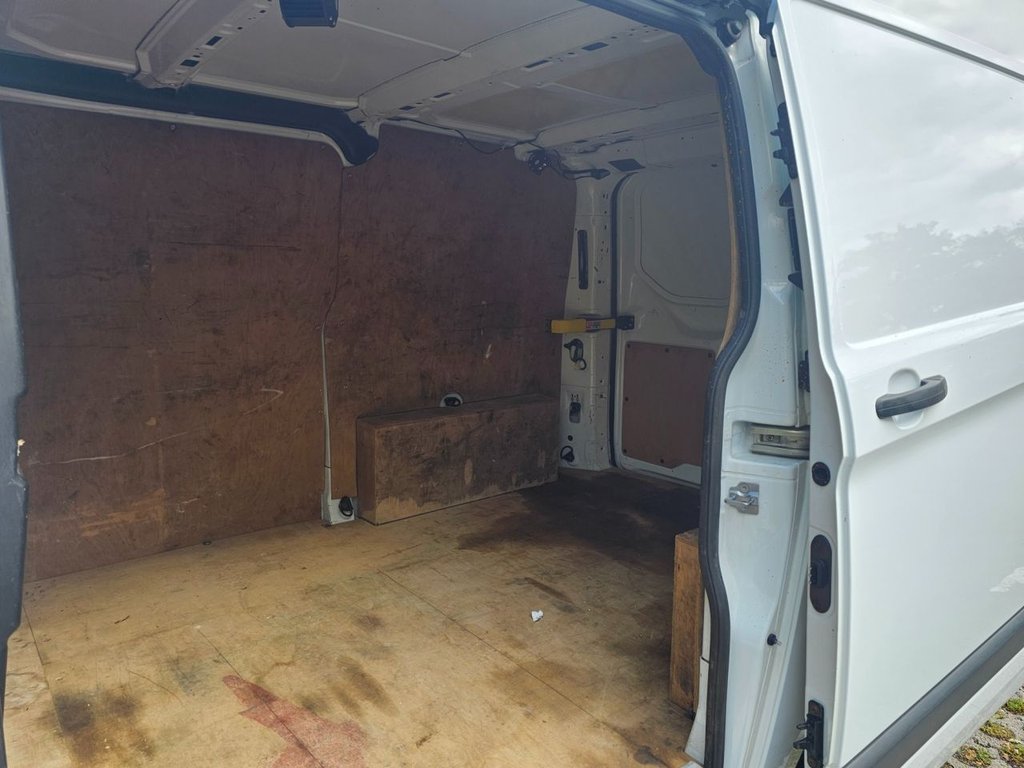 Used Ford Transit Custom 2015 for sale - 76470052: Photo 17