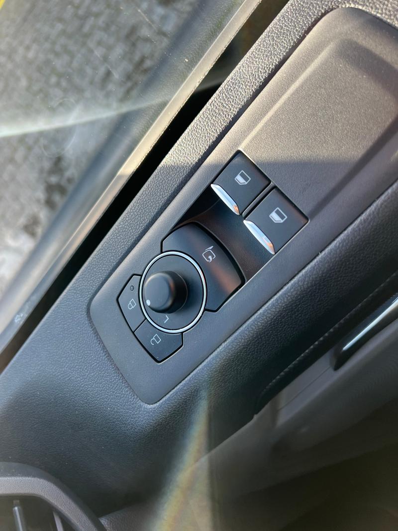 Used Ford Transit Custom 2025 for sale - 77235925: Photo 37