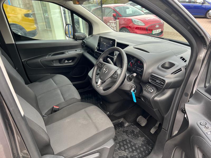 Used Vauxhall Combo Electric 2022 for sale - 76114609: Photo 24