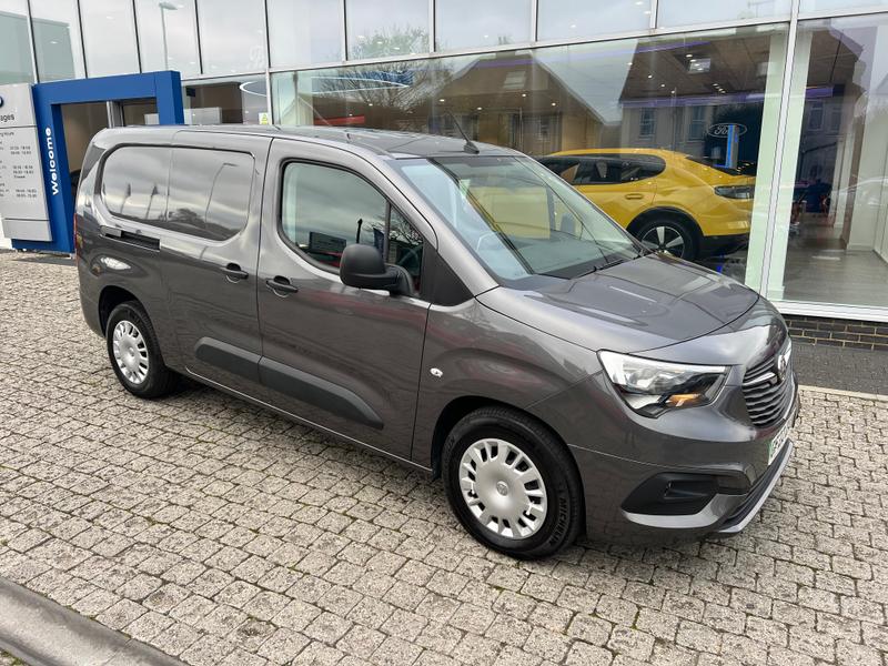 Used Vauxhall Combo Electric 2022 for sale - 76114609: Photo 3