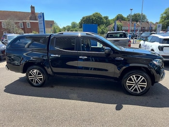 Used Mercedes-Benz X Class 2019 for sale - 79113719: Photo