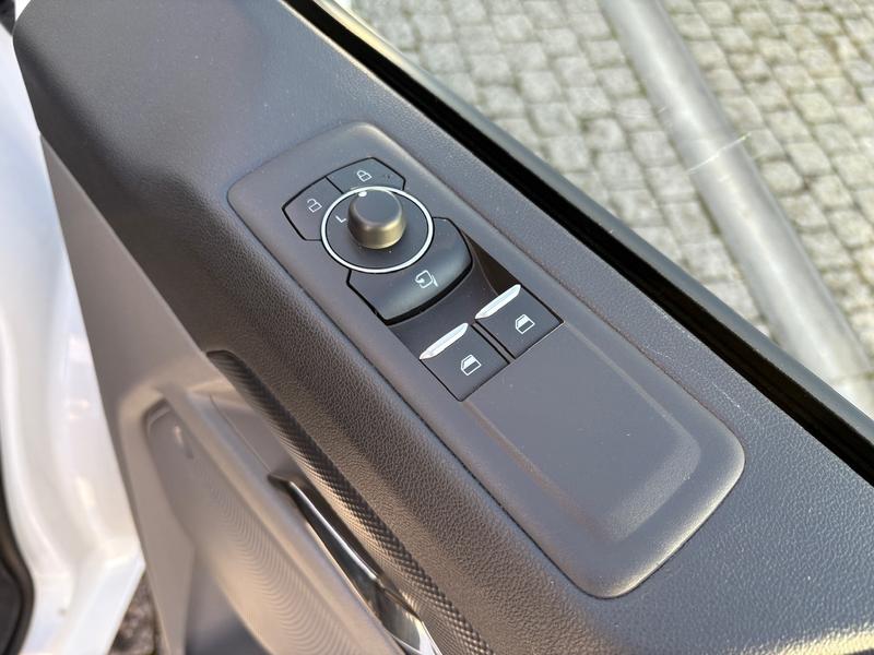 Used Ford Transit Custom 2024 for sale - 77901082: Photo 15