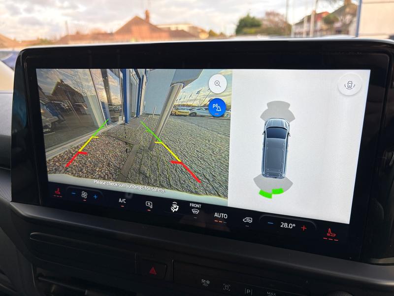 Used Ford Transit Custom 2024 for sale - 77901082: Photo 30