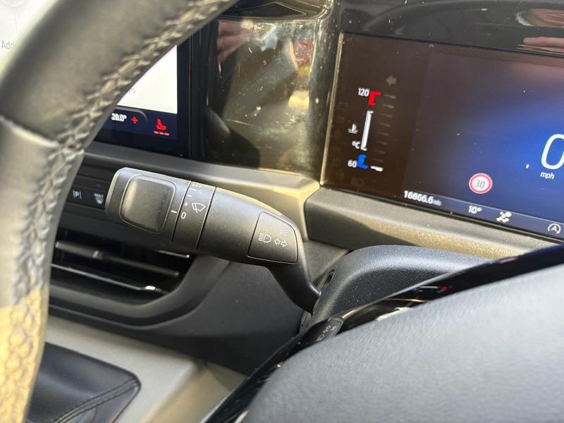 Used Ford Transit Custom 2024 for sale - 77901082: Photo 31