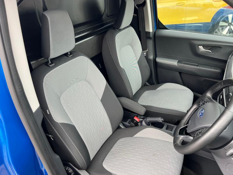 Used Ford Transit Courier 2024 for sale - 76266007: Photo 26