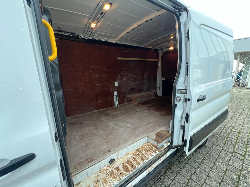 Used Ford Transit 2022 for sale - 76519691: Photo 23