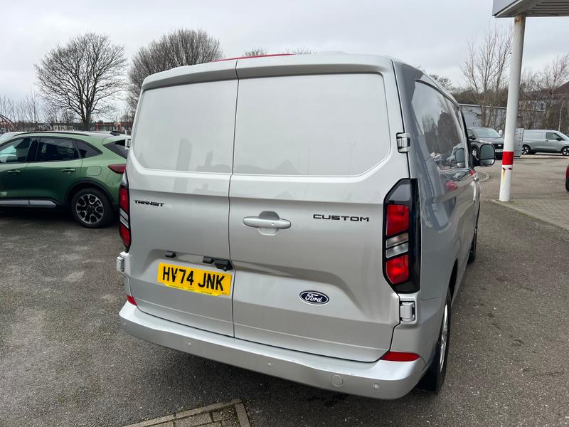 Used Ford Transit Custom 2024 for sale - 77354492: Photo 8