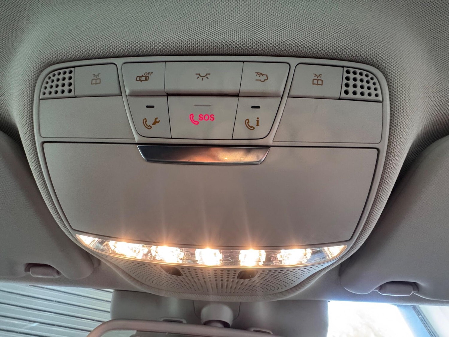 Used Mercedes-Benz C Class 2015 for sale - 76953120: Photo 20