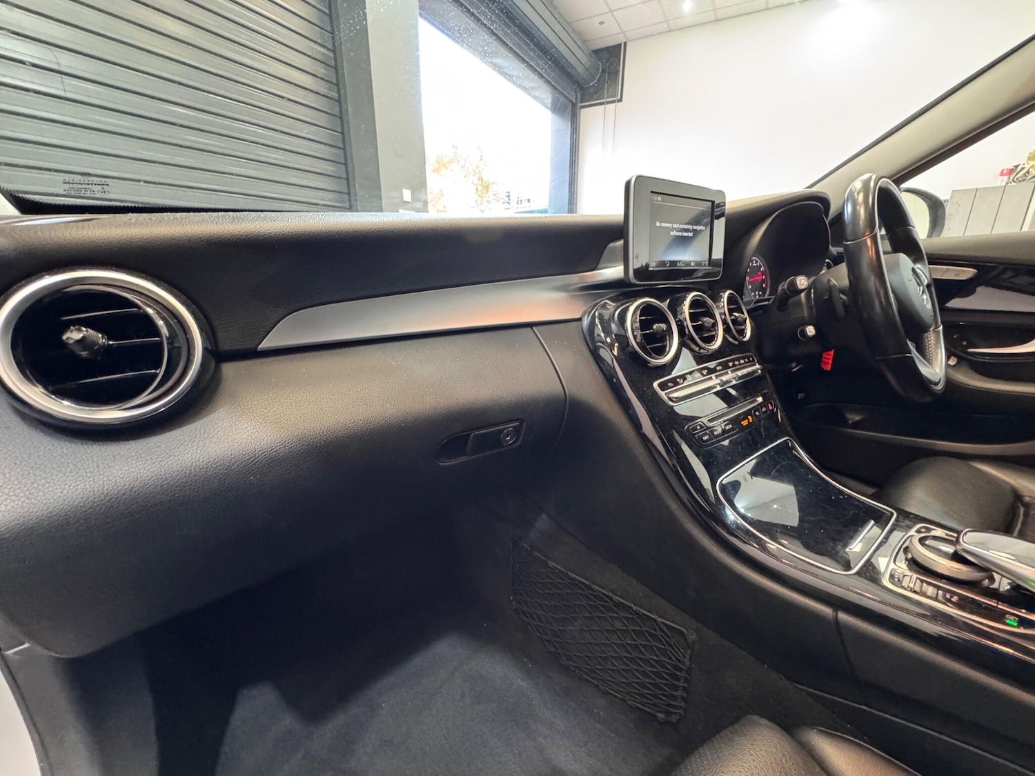 Used Mercedes-Benz C Class 2015 for sale - 76953120: Photo 25